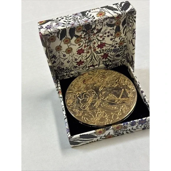 Gucci‎ gold floral compact mirror collection Limited Edition